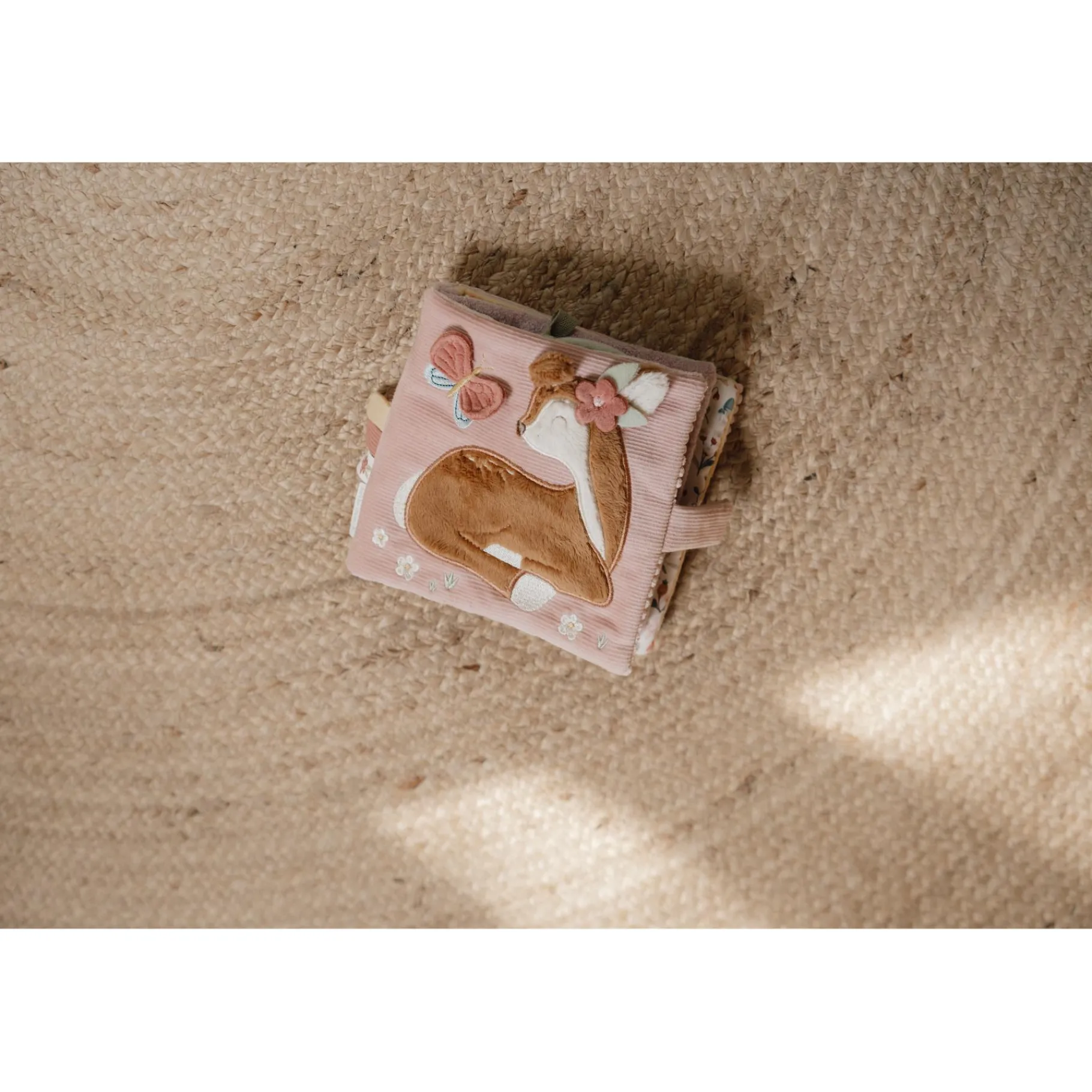 Babyspeelgoed> Activiteitenboekje Fary Garden