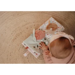 Babyspeelgoed><noscript><img width=