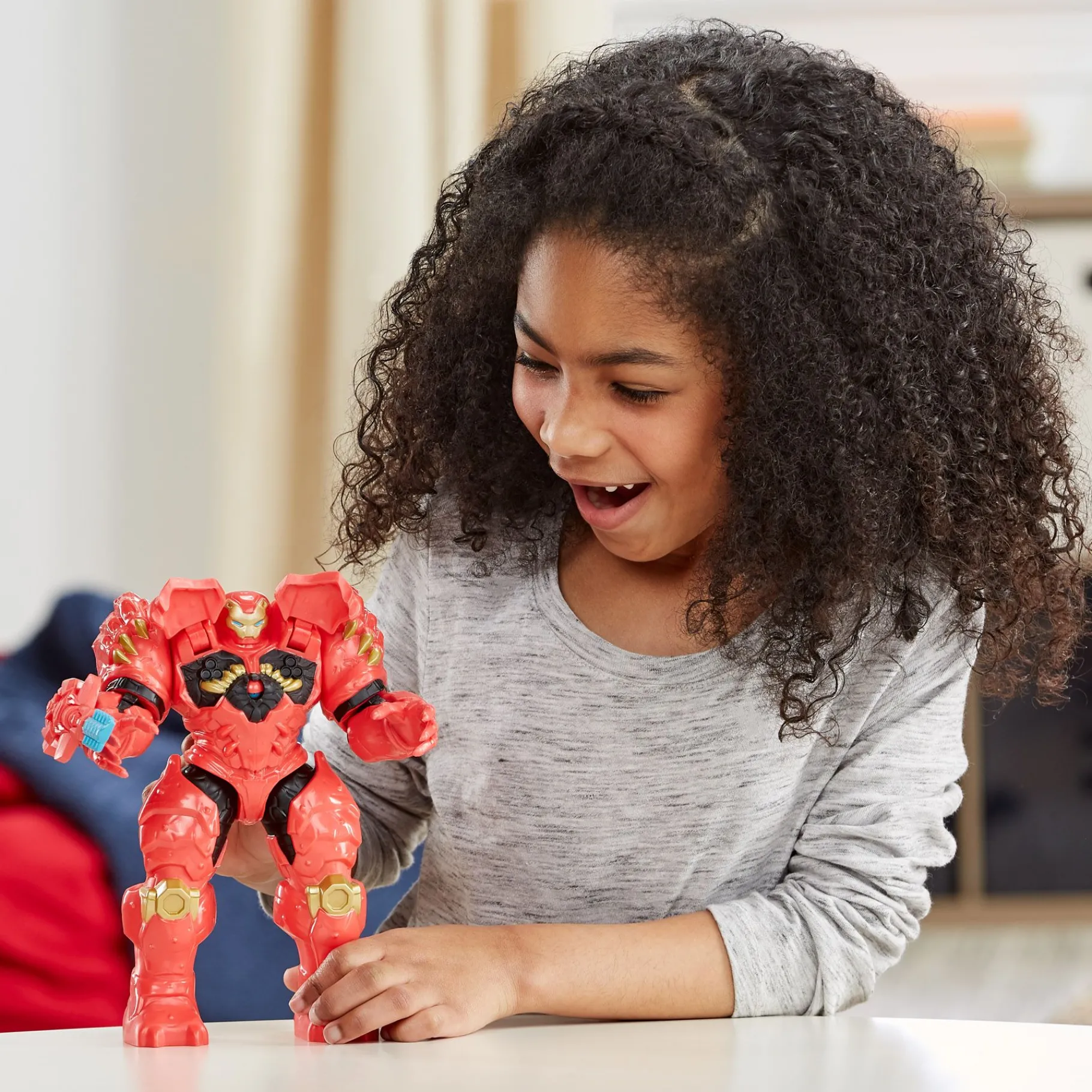 Jongens|Actiefiguren>Hasbro Avengers Monster Hunter Suit Assorti