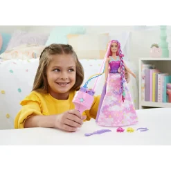 Tienerpoppen|Meisjes></noscript>Barbie Fairytale Twist N'Style Refresh