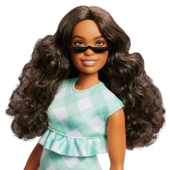 Meisjes|Tienerpoppen></noscript> Barbie fashionista pop green gingham