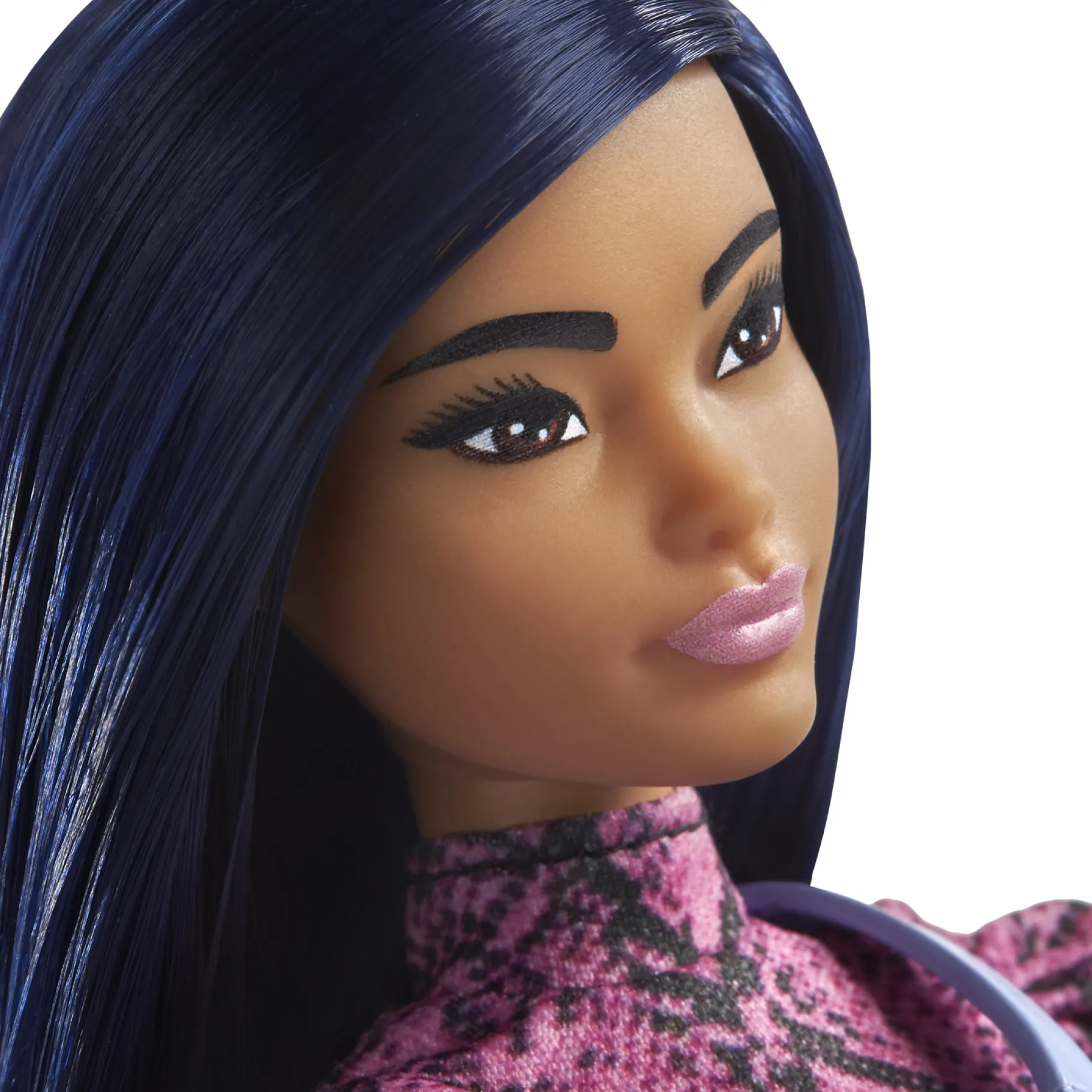 Tienerpoppen|Meisjes>Barbie Fashionista Pop Roze En Zwart Jurkje