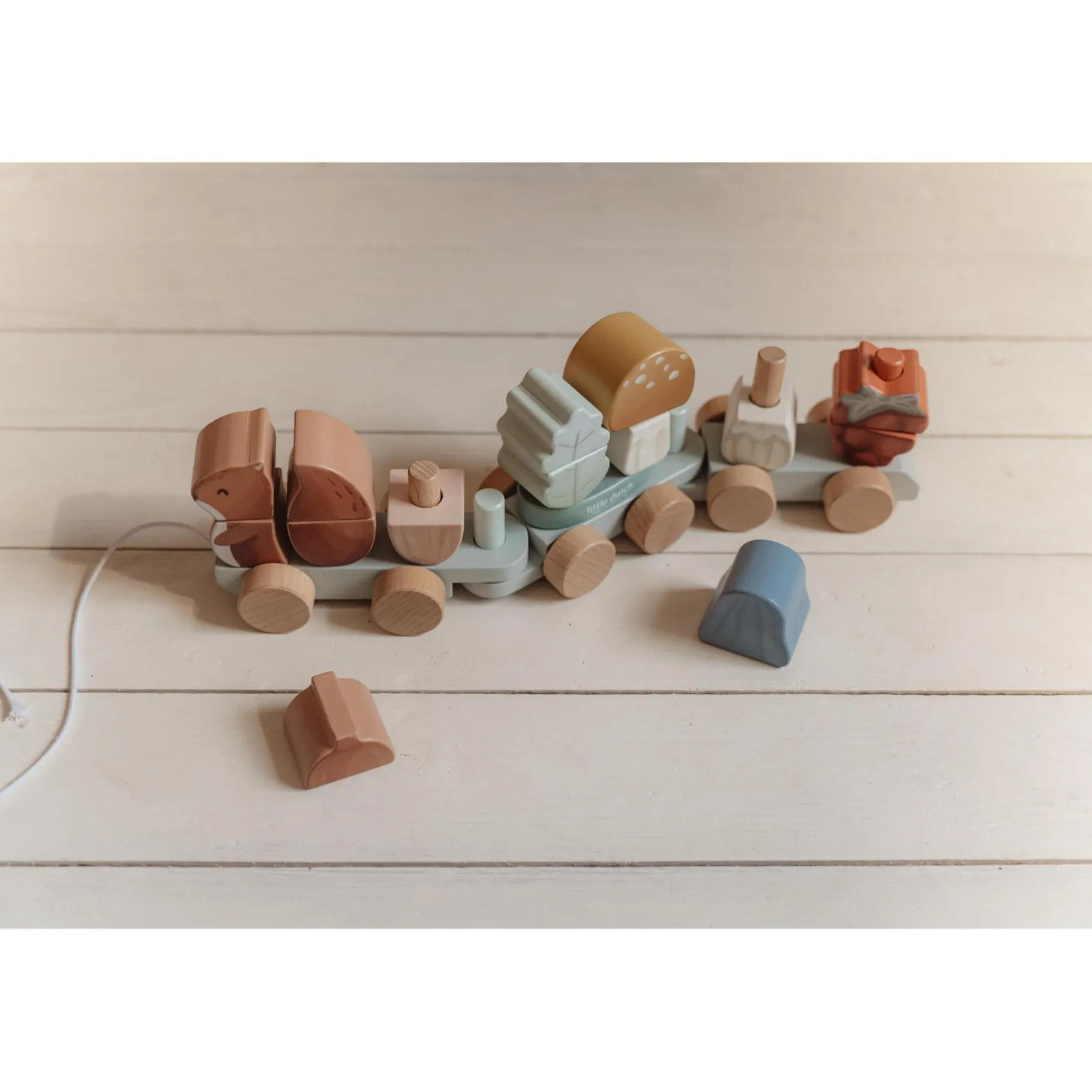 Babyspeelgoed>Little Dutch Blokkentrein Eekhoorn Forest Friends