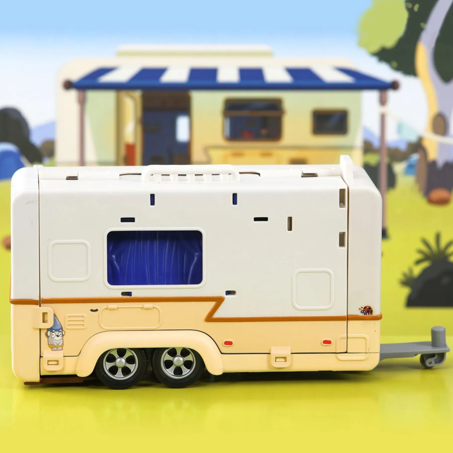 Speelfiguren>Moose Toys Bluey caravan speelset