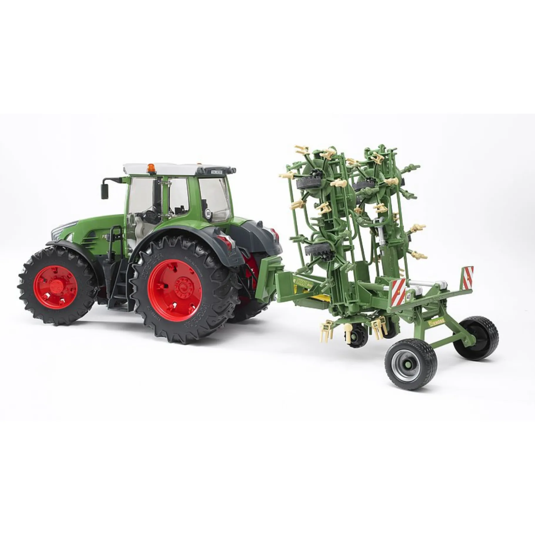 Boerderij|Jongens>Bruder Aanhanger Krone Getrokken Cirkel Schudder KWT 8.82