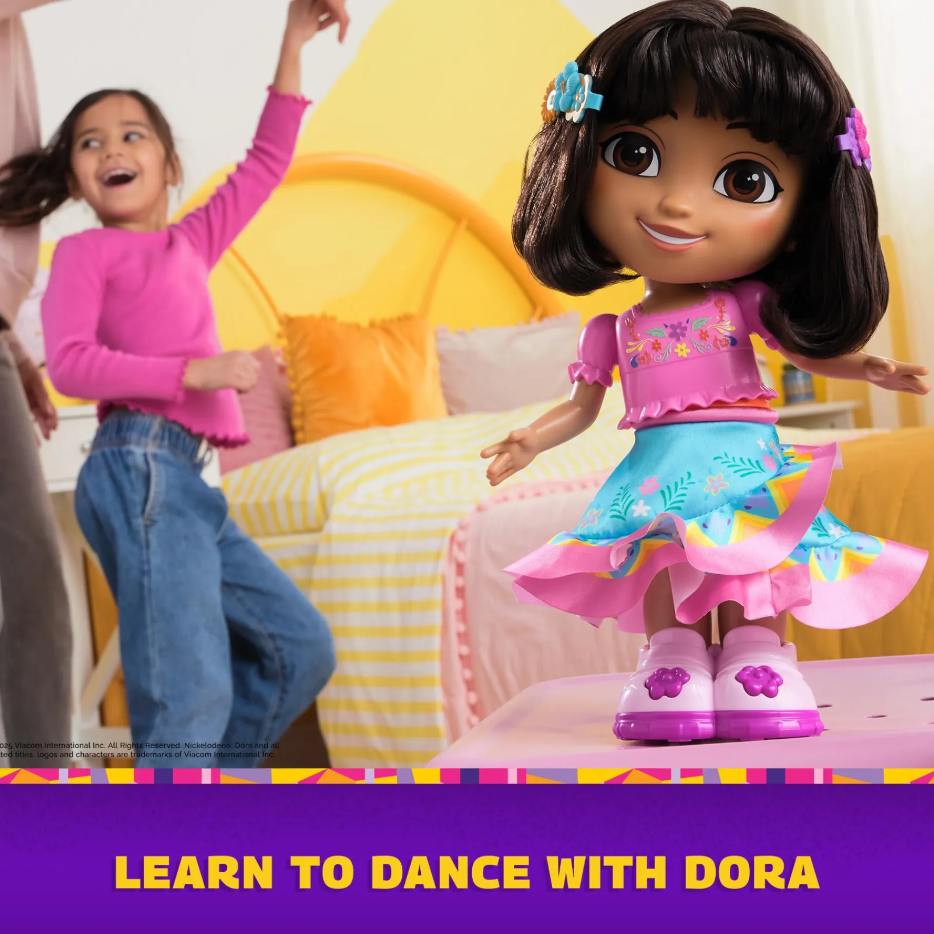 Poppen Met Functies> Dora Dora Dans Pop (30 Cm) (Sounds Only)