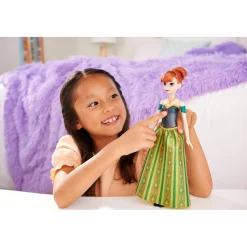 Tienerpoppen|Meisjes></noscript> Frozen pop Anna zingend