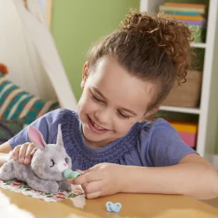 Speelfiguren>Hasbro Furreal Newborns Bunny