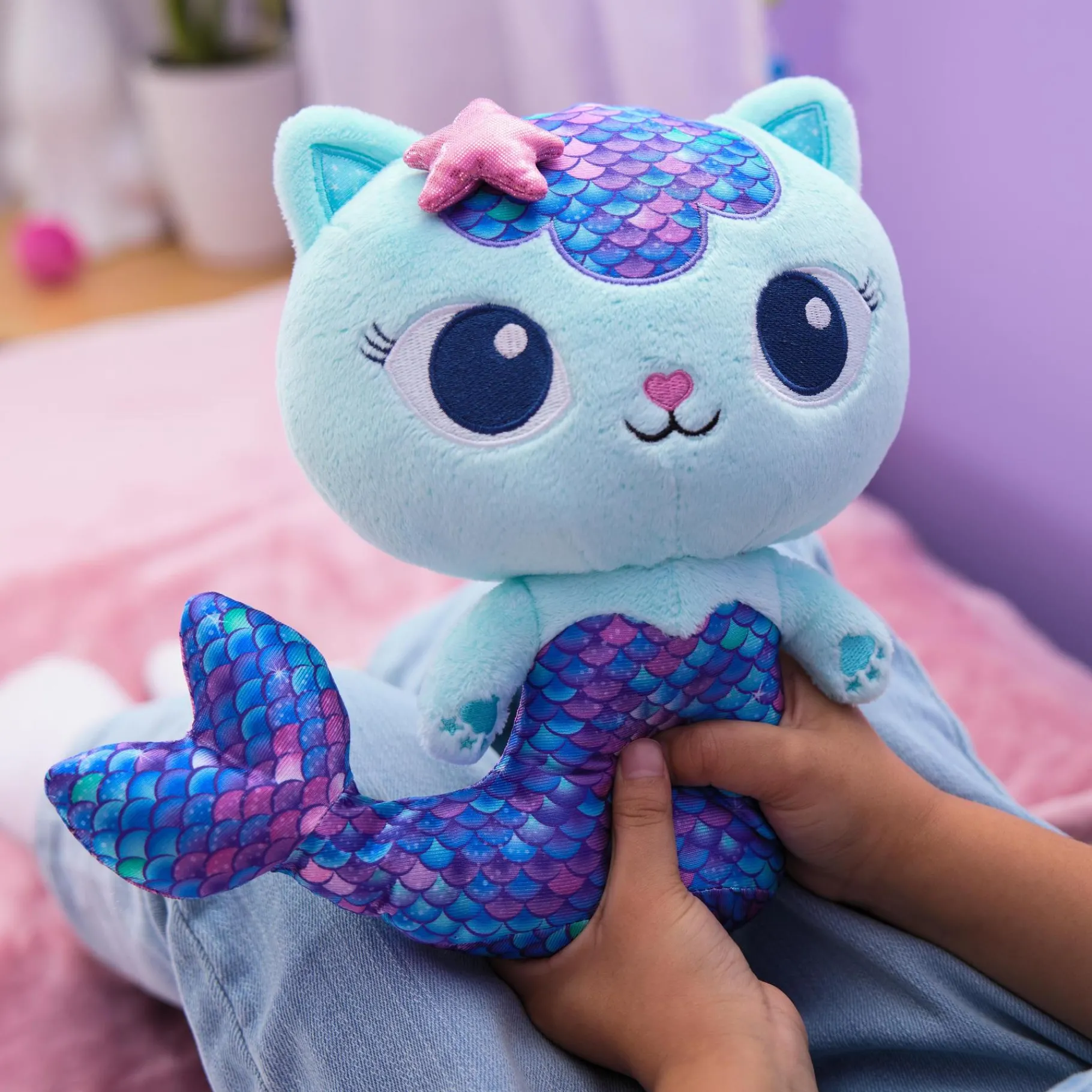 Plucheknuffels>Spinmaster Gabby's Poppenhuis - Deluxe Plush Meerminkat