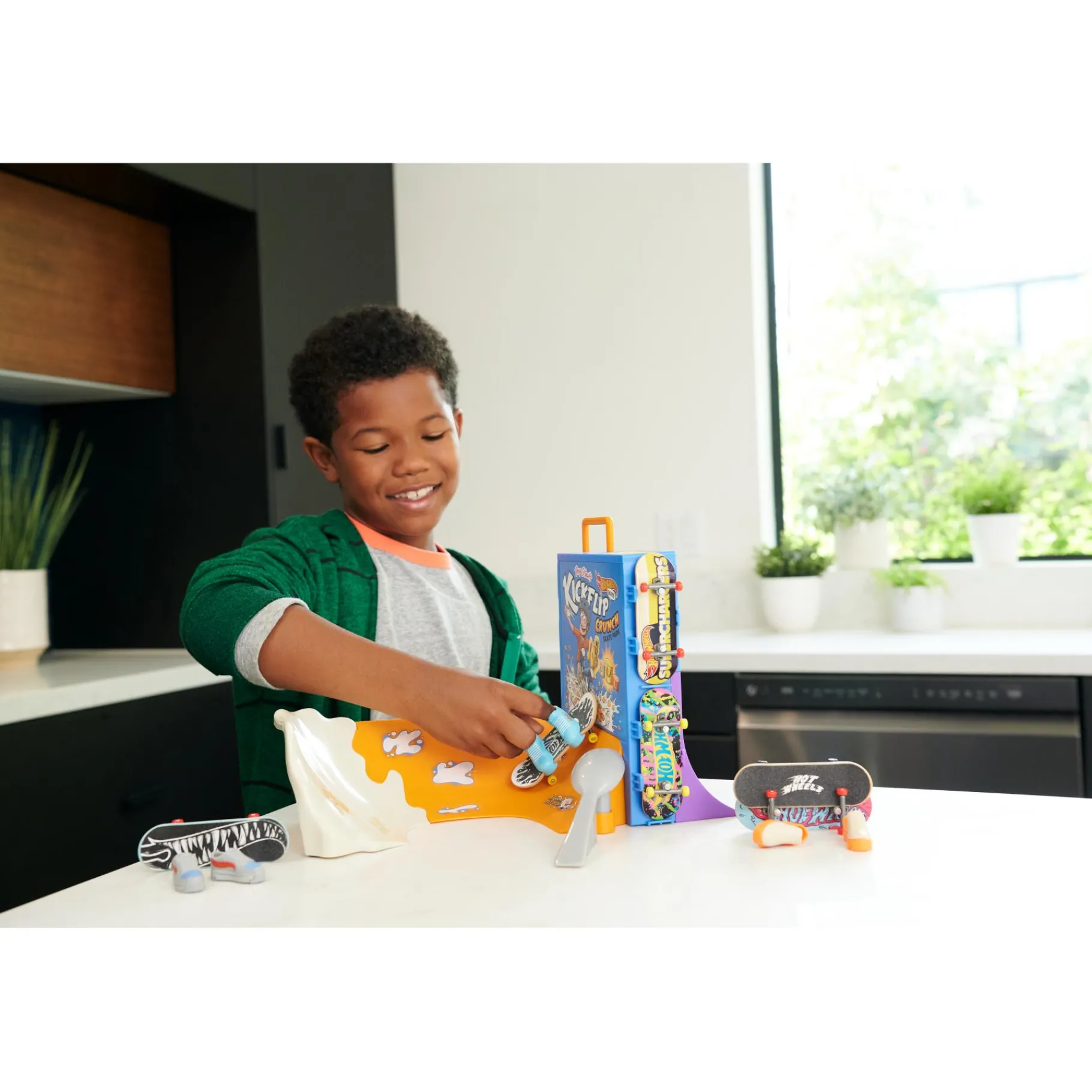 Stuntsets|Jongens> Hot Wheels Skate Tony Hawk Cereal Skate Bowl