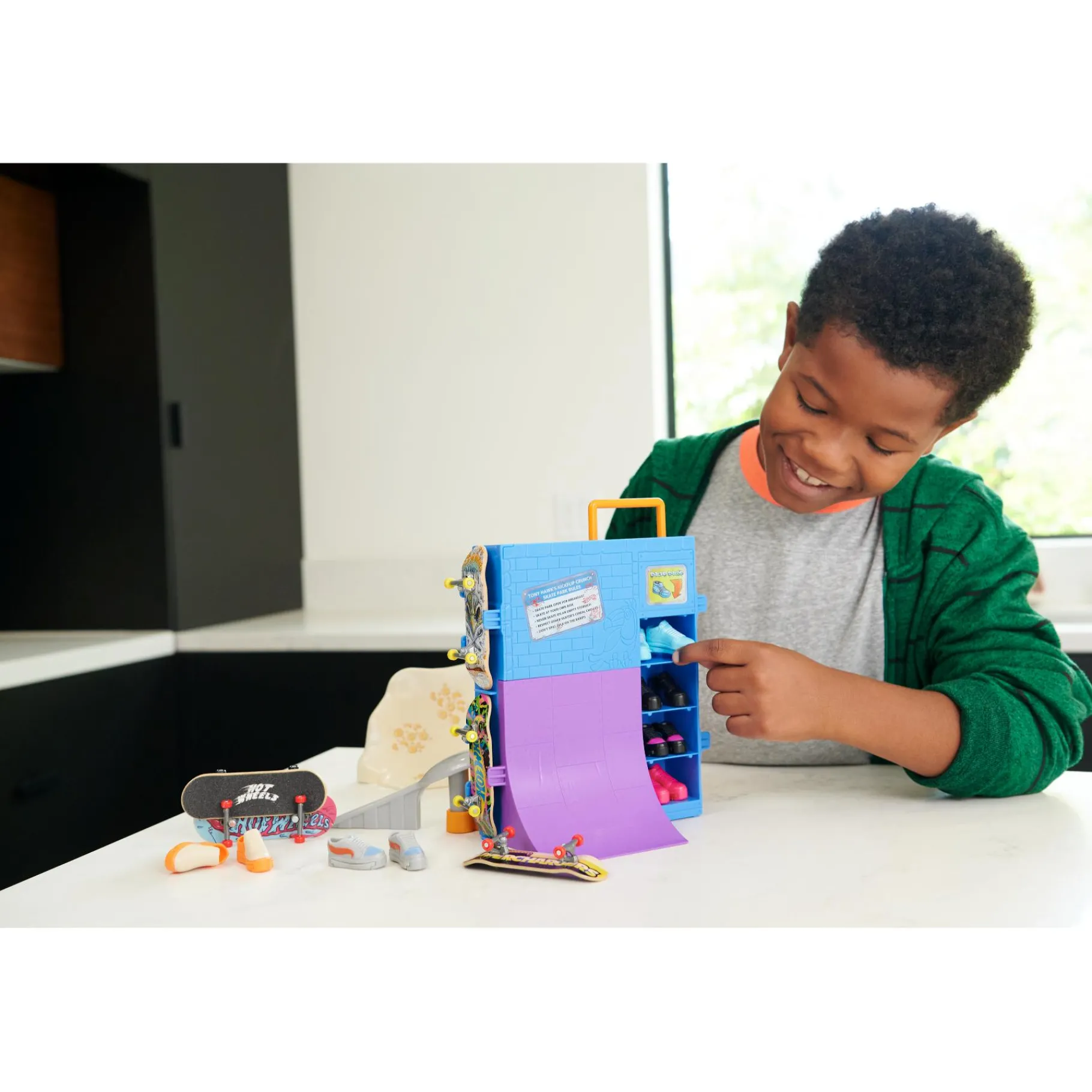 Stuntsets|Jongens> Hot Wheels Skate Tony Hawk Cereal Skate Bowl