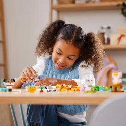 Bouwstenen|Jongens></noscript>LEGO 11034 Classic Creatieve Huisdieren