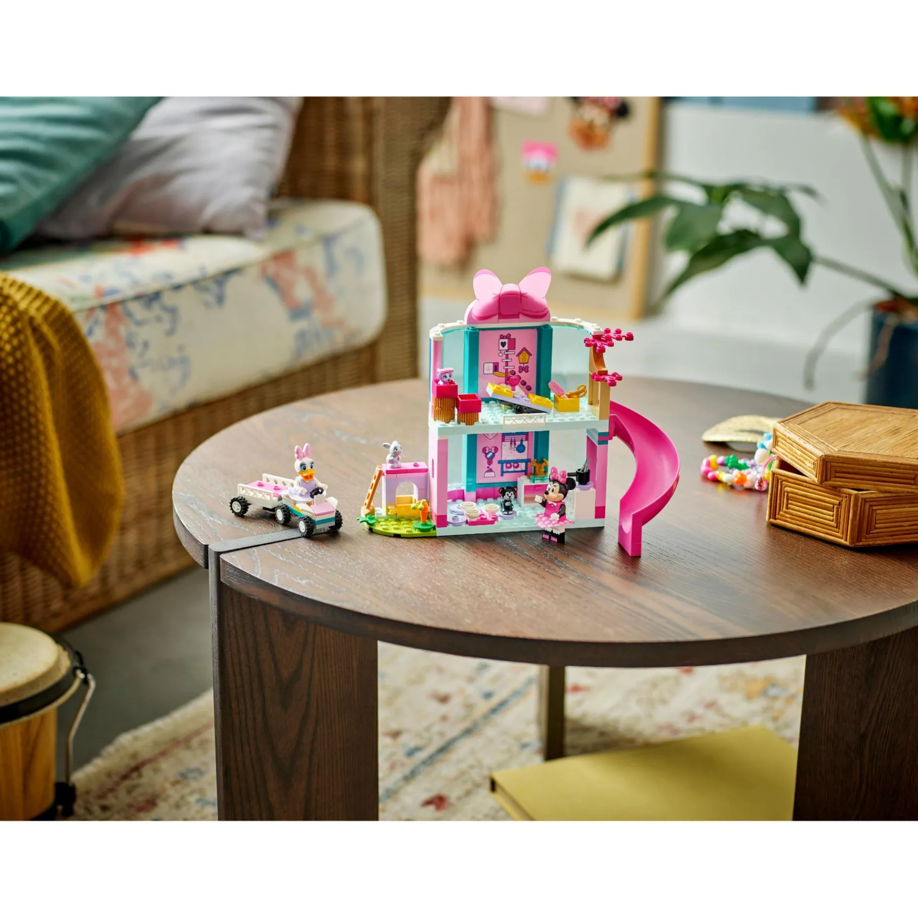 Bouwstenen|Jongens>LEGO 43274 Disney Classic Minnie's Huisdierenhotel