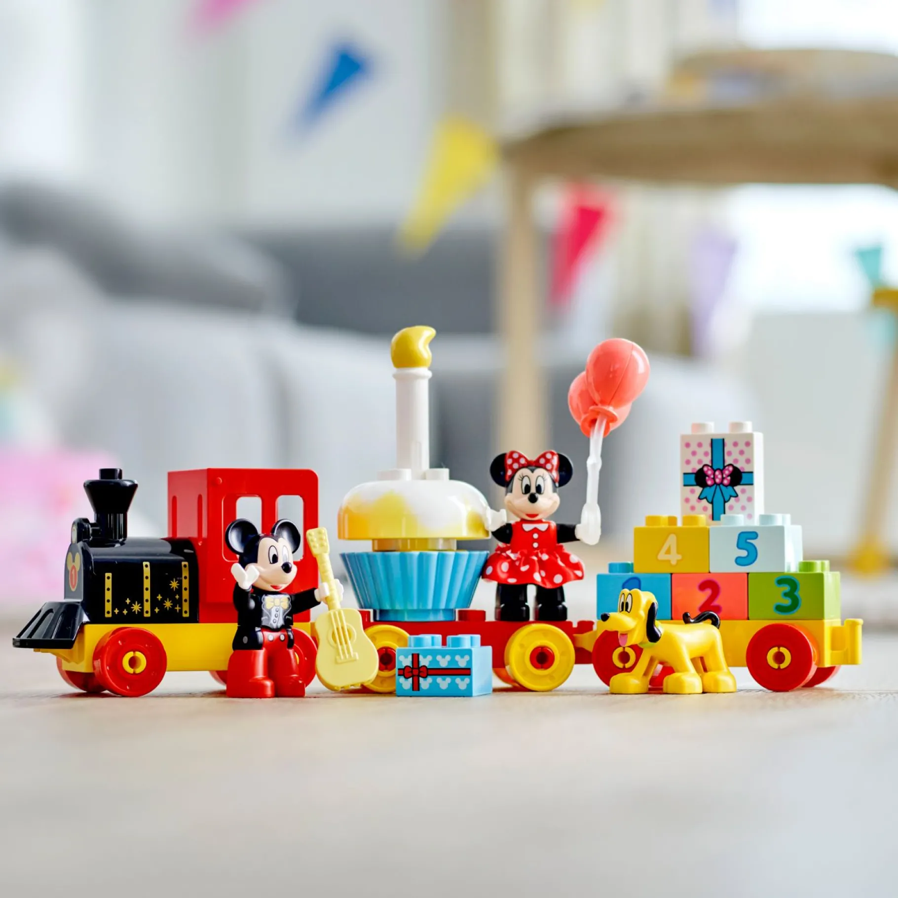 Bouwstenen|Jongens>LEGO 10941 DUPLO Mickey & Minnie Verjaardagstrein