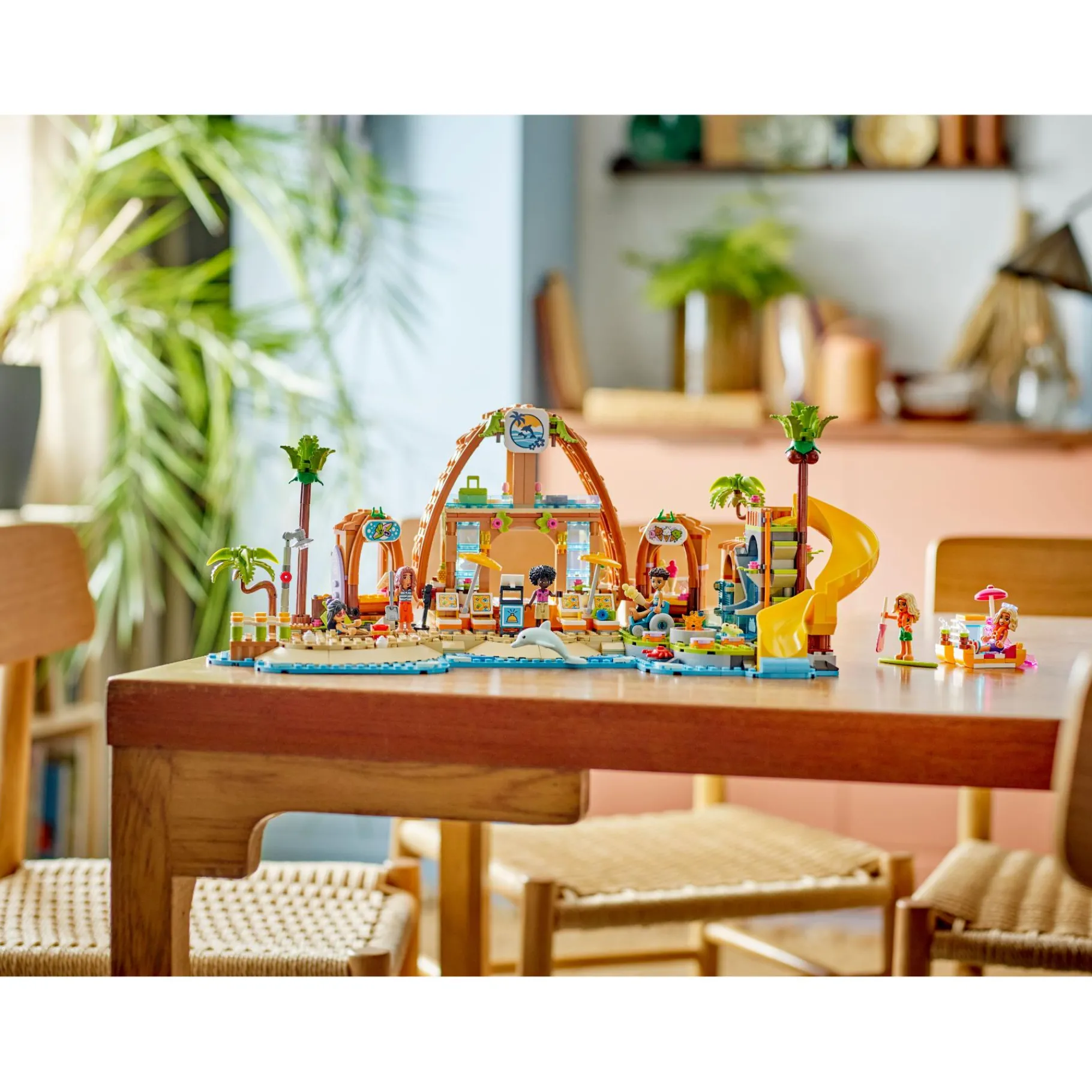 Bouwstenen|Jongens>LEGO 42673 Friends Strandresort