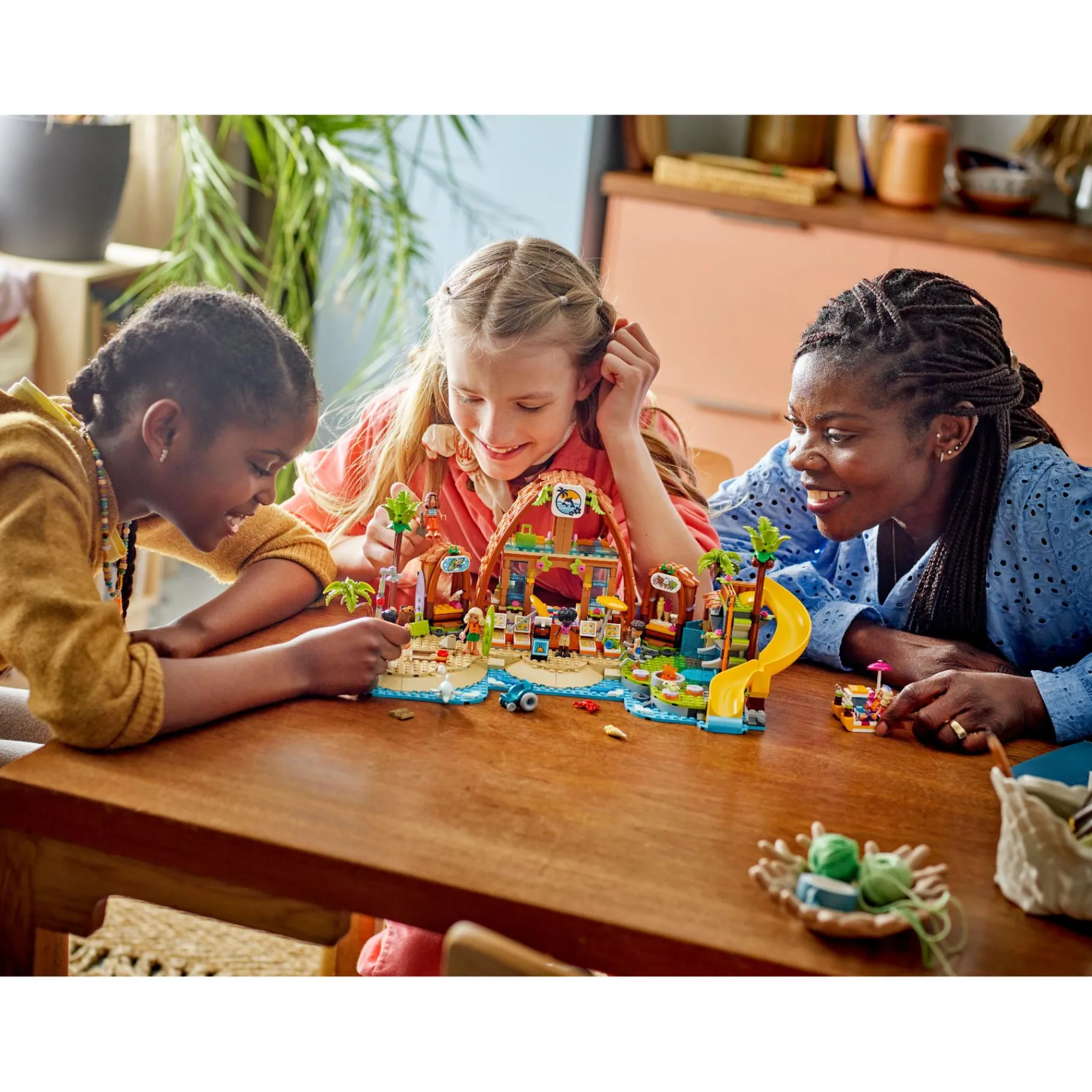 Bouwstenen|Jongens>LEGO 42673 Friends Strandresort