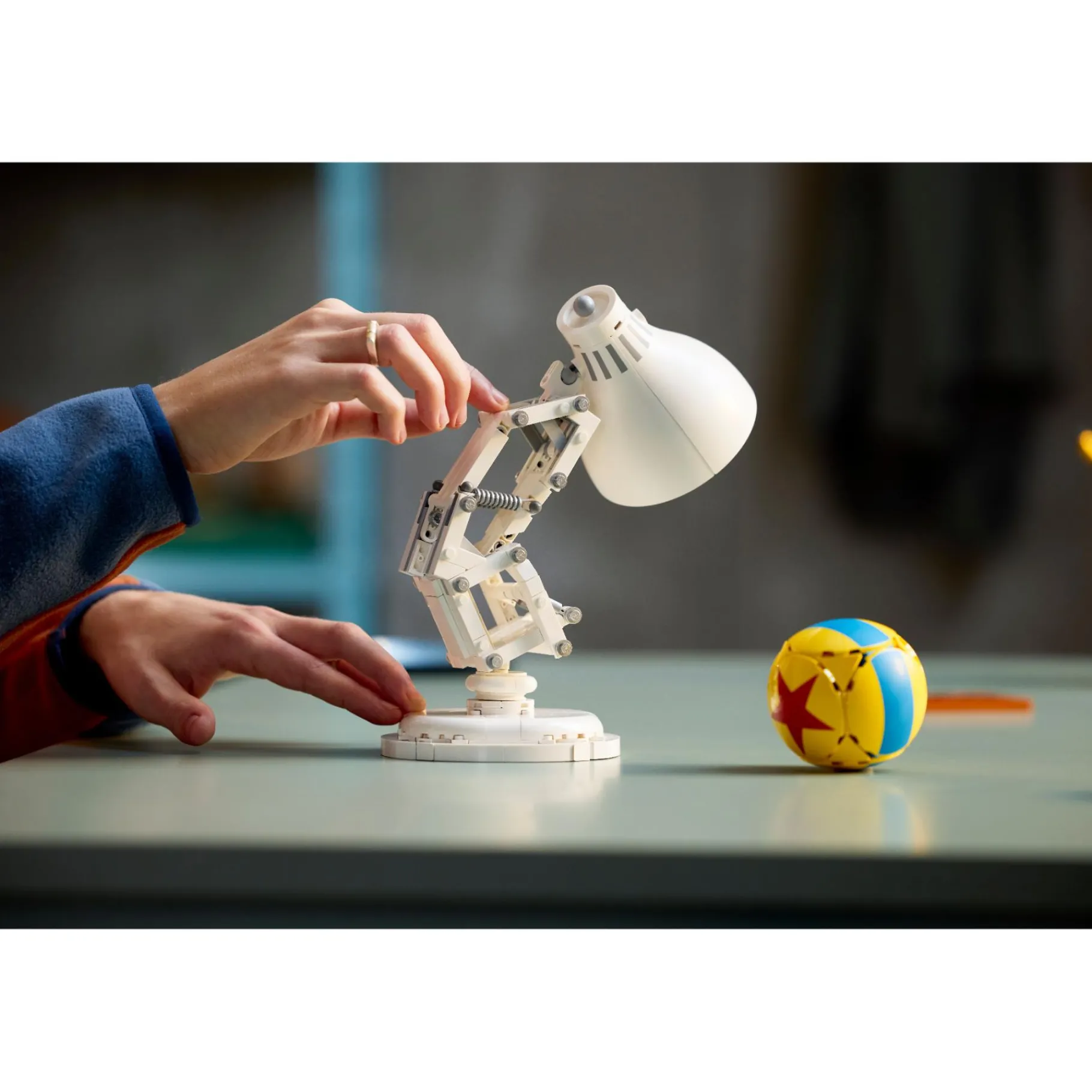 Bouwstenen|Jongens>LEGO 21357 Ideas Disney Pixar Luxo Jr.