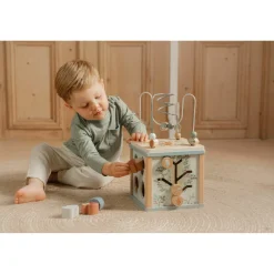 Activitycenter></noscript>Little Dutch Houten Activiteitenkubus Forest  Friends