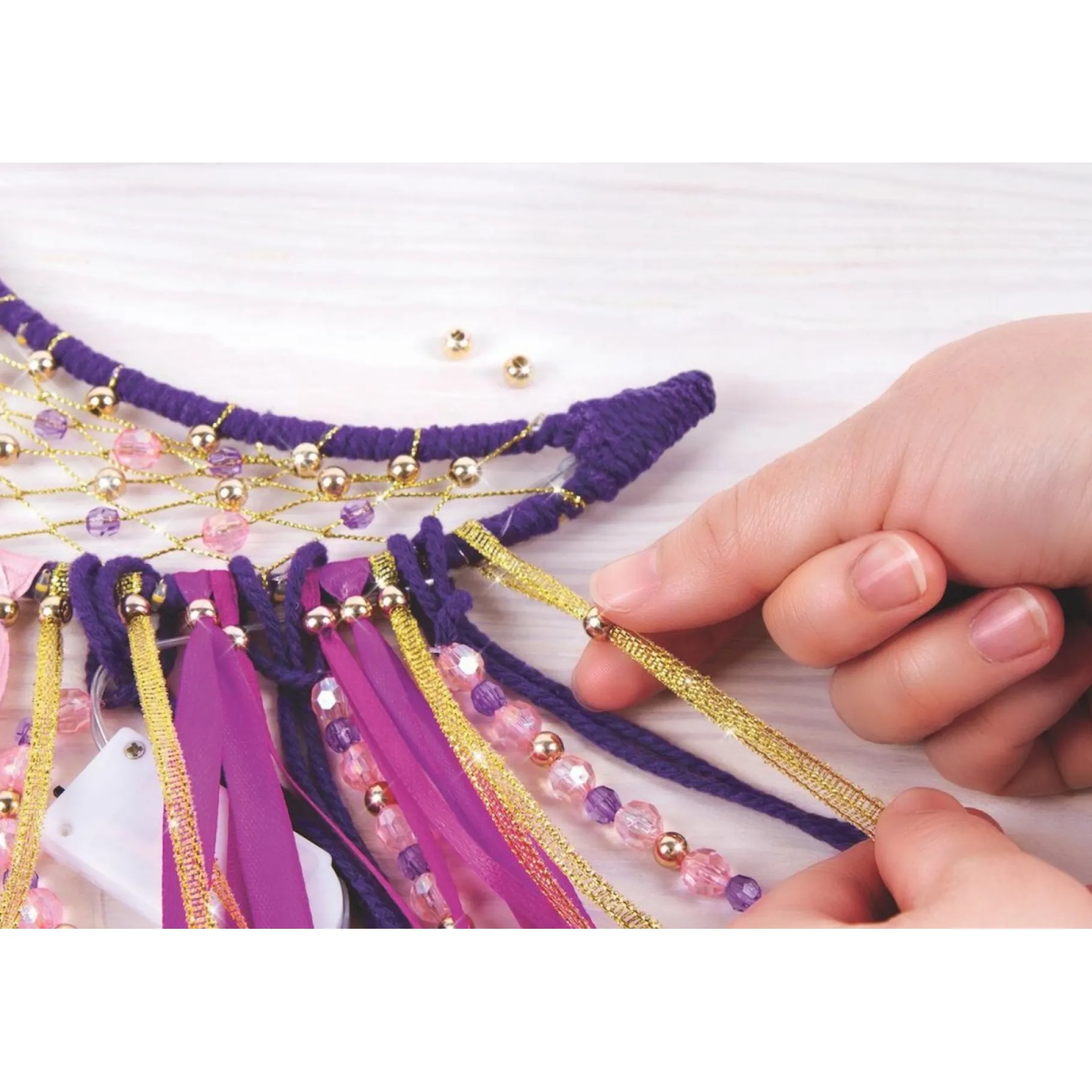 Knutselsets> Make it real maanvormige dromenvanger met lichtjes maken