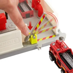 Auto's|Jongens>Mattel Matchbox Action Drivers Fire Station Rescue  Playset O/S (Sounds Only)