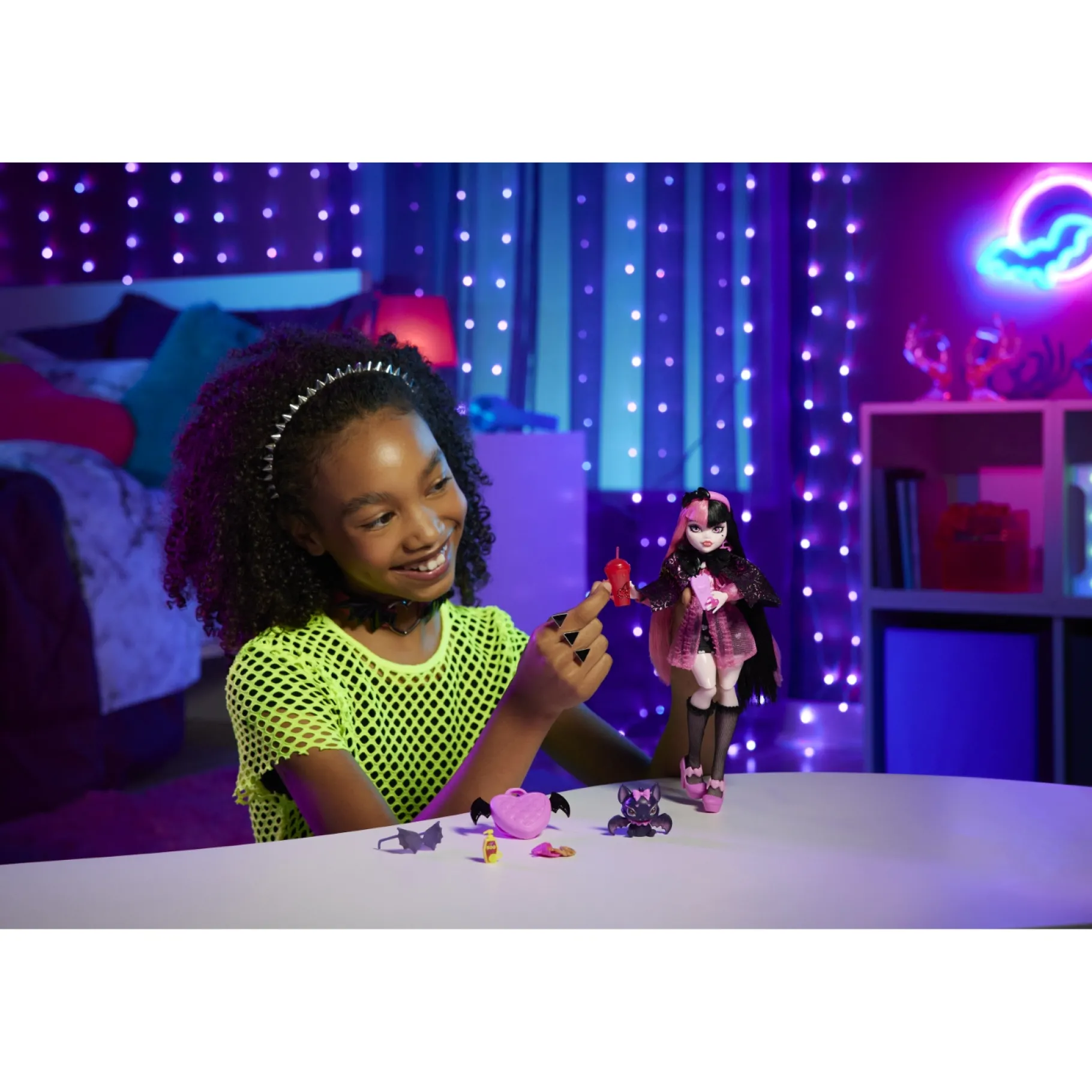 Tienerpoppen|Meisjes>Mattel Monster High Core Doll Draculaura