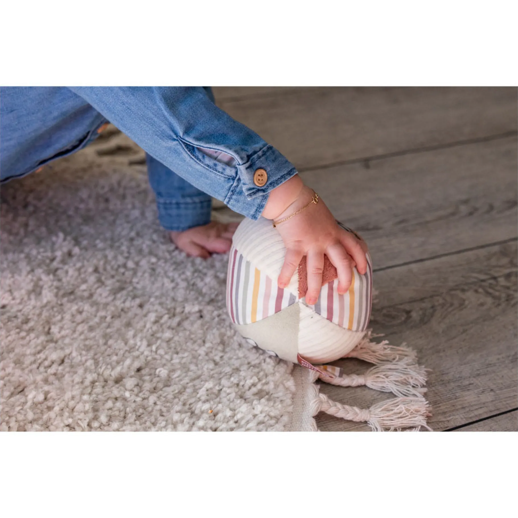 Babyspeelgoed>Tiamo Nijntje Bal Fluffy Pink