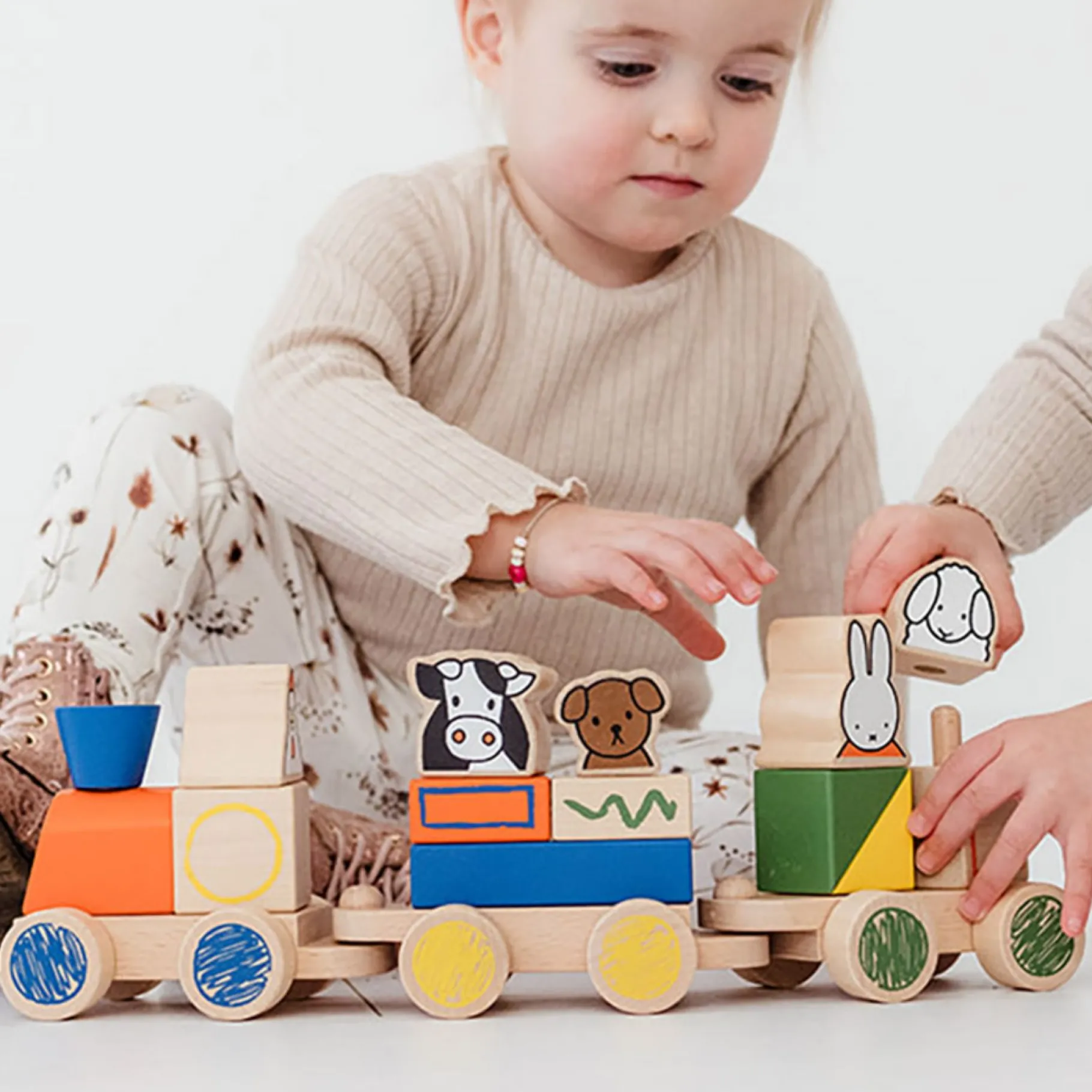 Houten Blokken>Nijntje Blokkentrein