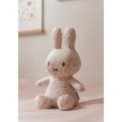 Plucheknuffels> Nijntje Knuffel All Over 20 Cm Lucky Blossom