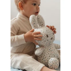 Plucheknuffels></noscript> Nijntje Knuffel All Over Print 30 Cm Lucky Leaves