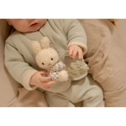 Rammelaars></noscript> Nijntje Ringrammelaar Lucky Leaves