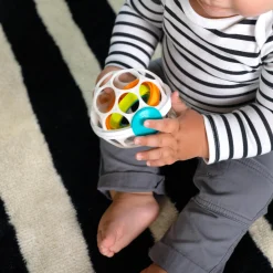 Babyspeelgoed></noscript> Oball Spinner Rattle wit/groen