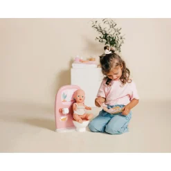 Poppen Accessoires></noscript> Poppen toilet baby nurse roze