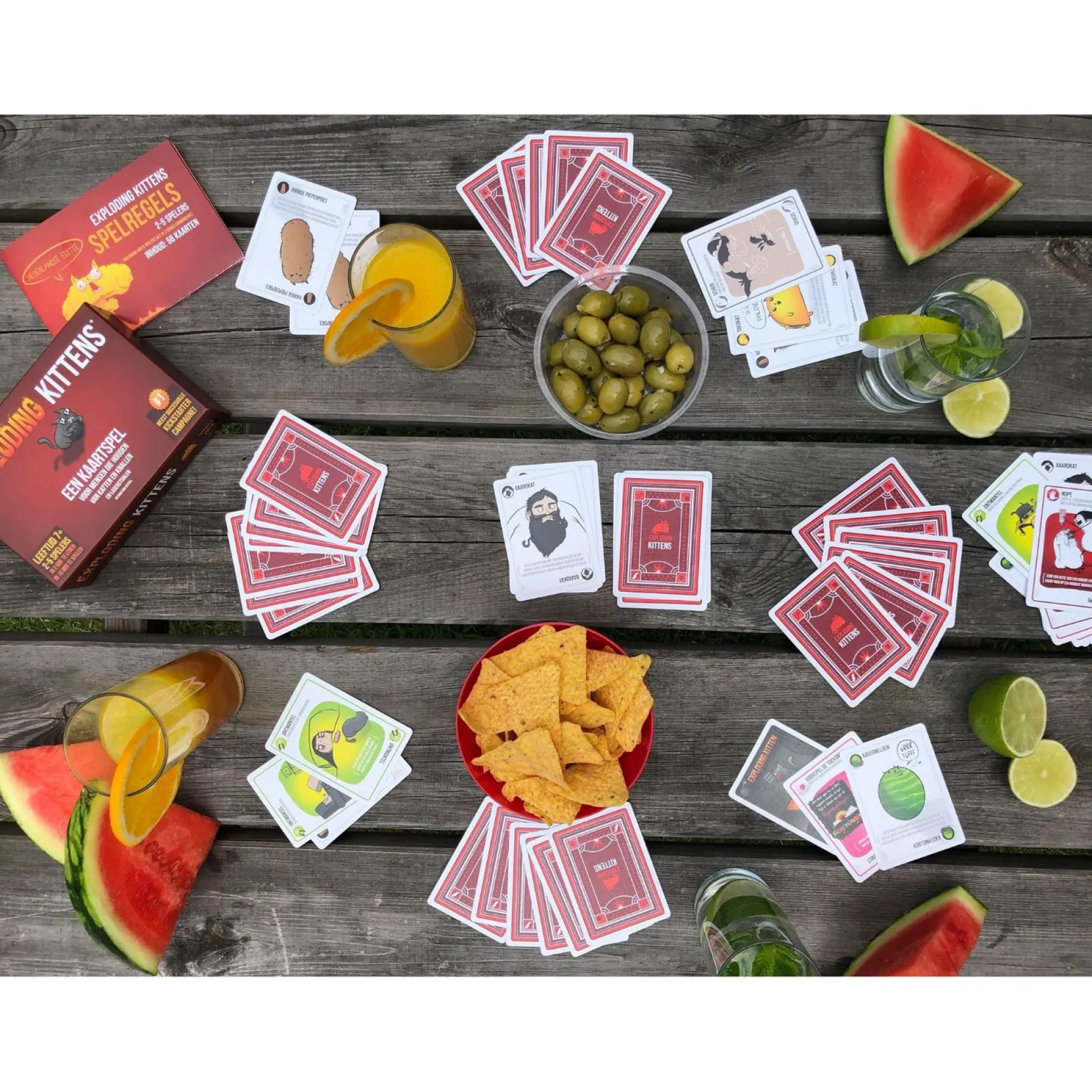 Familiespellen> Spel Exploding Kittens NL