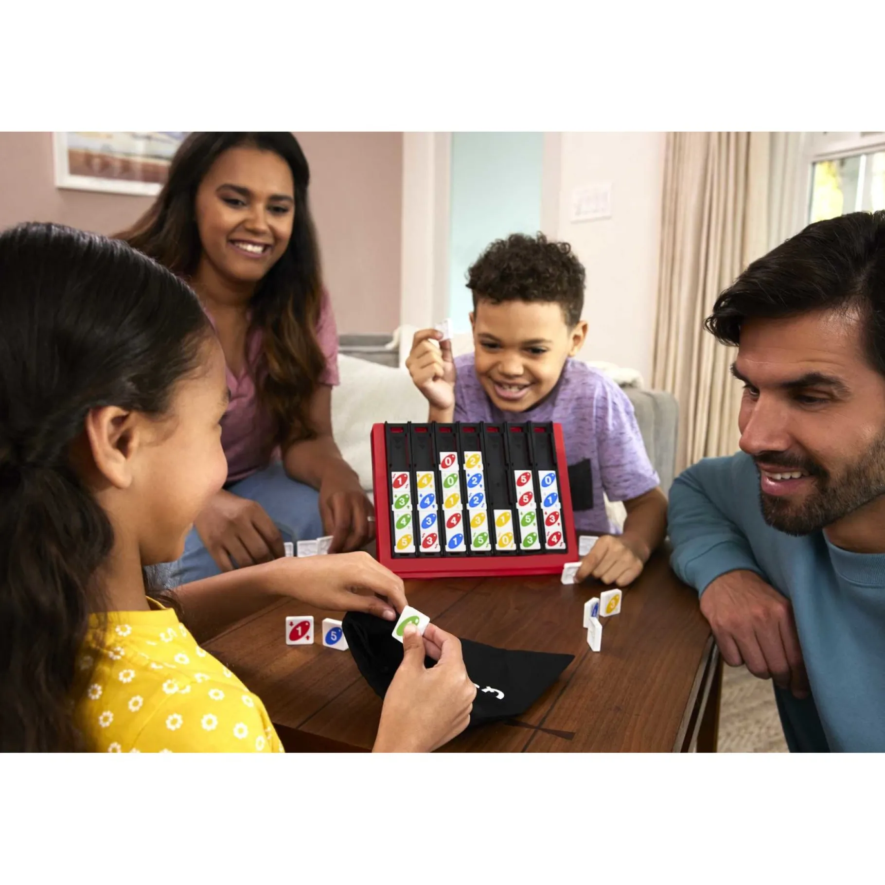 Familiespellen> Spel Uno Quatro