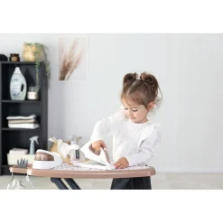 Meisjes|Huishouding><noscript><img width=