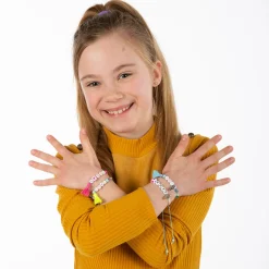 Sieraden Maken></noscript>Totum Letter Armbandjes Maken