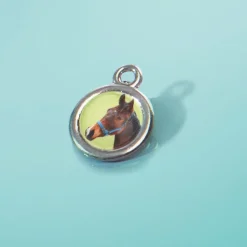 Sieraden Maken></noscript>Totum Pretty pony armbanden met paardenbedeltjes