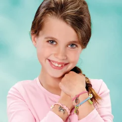 Sieraden Maken></noscript>Totum Pretty pony armbanden met paardenbedeltjes