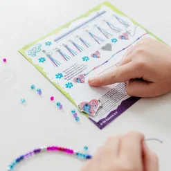 Sieraden Maken></noscript>Totum Stitch bedelarmbanden maken