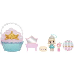 Tienerpoppen|Meisjes></noscript> Yummiland Beauty Bag Playset + Lip Gloss Doll  Cupcake Beauty Bag